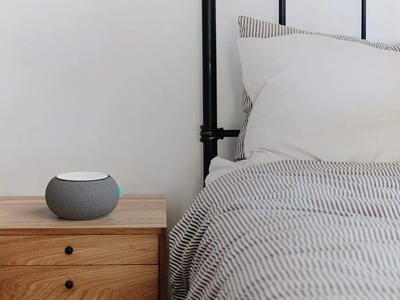 Snooz white noise machine