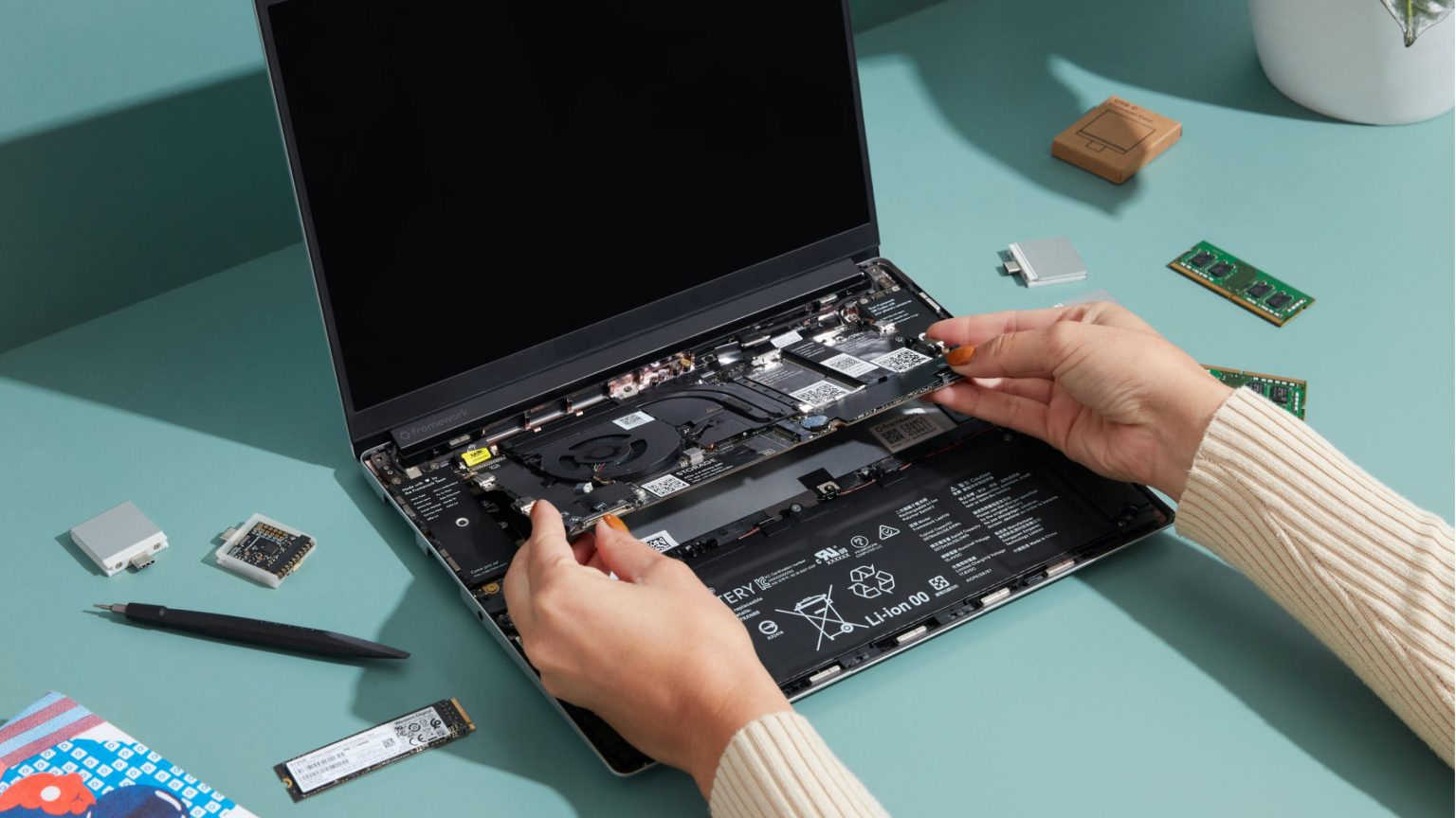 surface laptop go ram upgrade