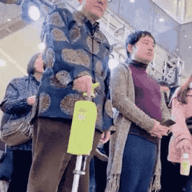 Walking Cane That Turns Into a Chair