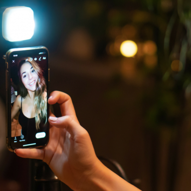 Lume Cube Air VC – Professional Lighting for the Mobile Vlogger