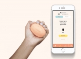 Squegg – a Stress Relieve Ball that Measures Your Grip Strength