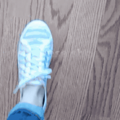 Suns Shoes, Sneakers That Change Color in Sunlight